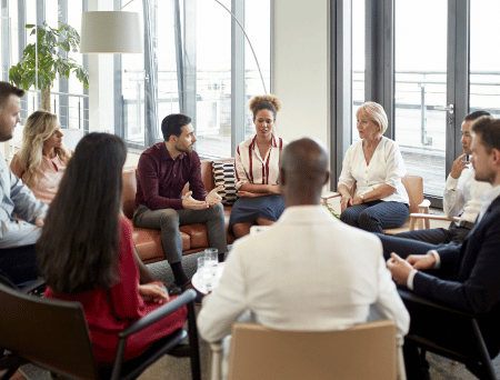 Conversation Circle learning to communicate